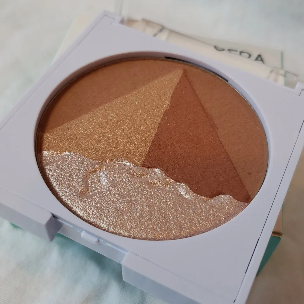 OFRA Cosmetics 3D Pyramid Egyptian Clay Bronzer